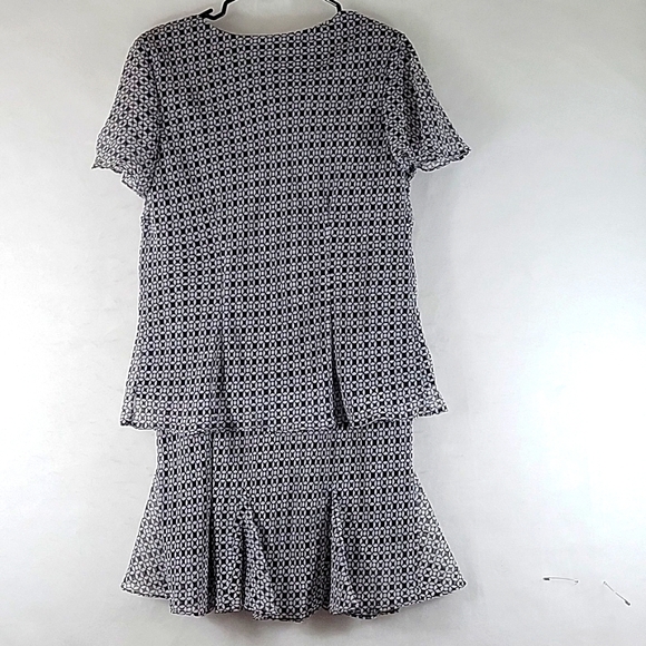 KSL Chiffon Skirt & Blouse 2PC Geometric Black & White Size 14WP - Picture 10 of 10